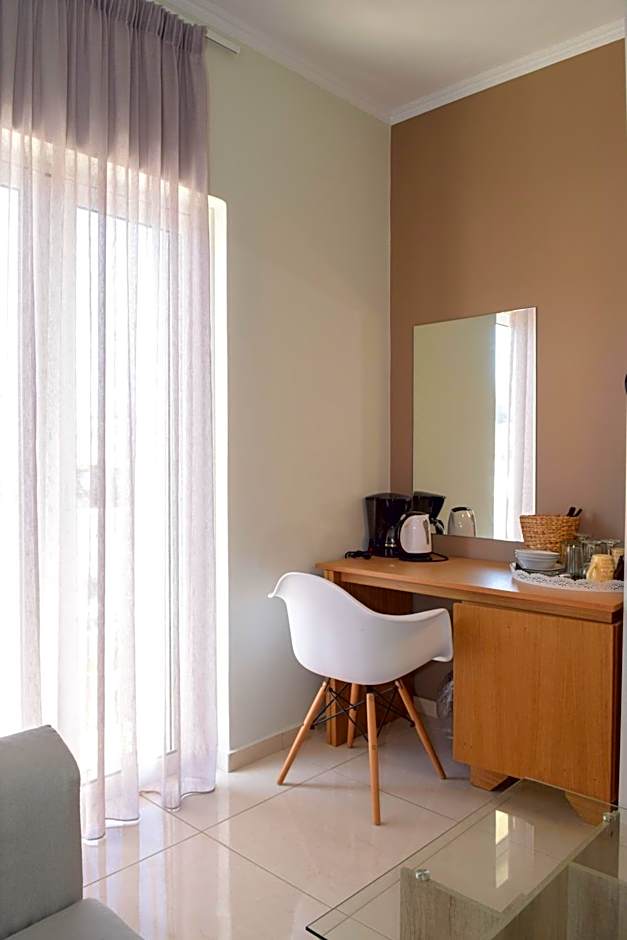 Mithos Premium Rooms