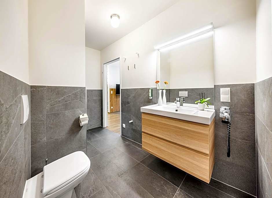 Jimmy's Apartments Lory