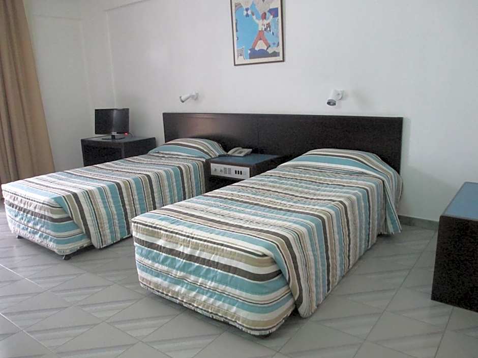 Atrium Zenon Hotel Apartments