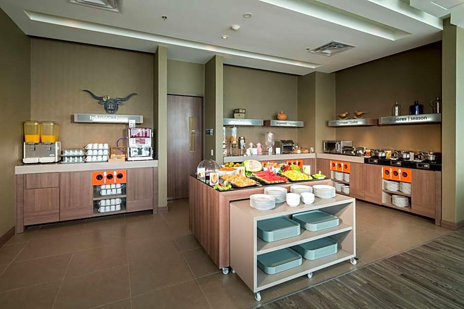 Hampton Inn By Hilton Valledupar