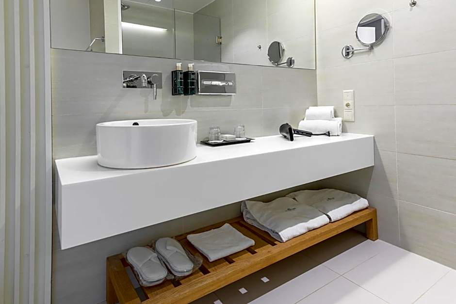 Hedon Spa & Hotel