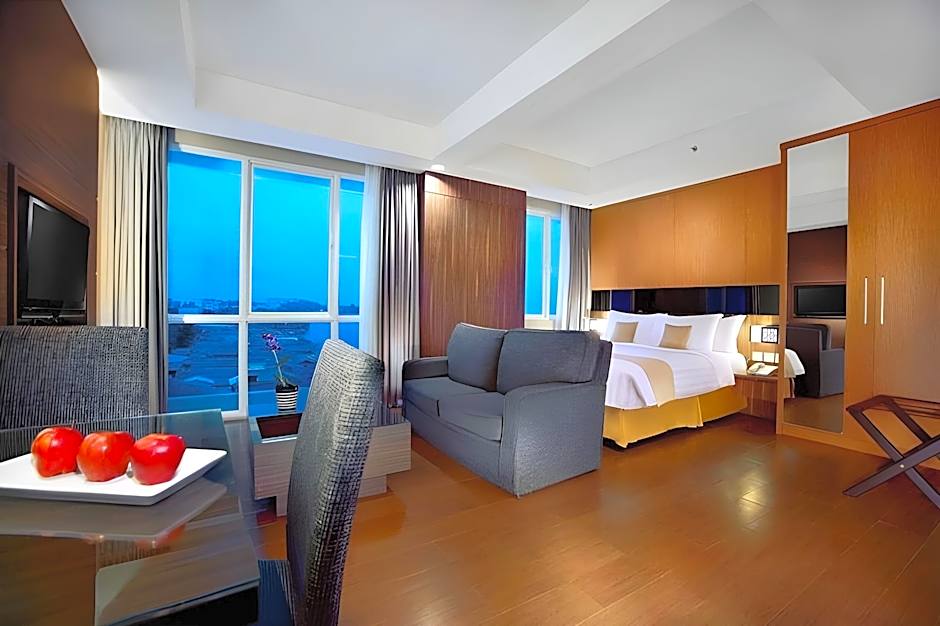 GOLDEN TULIP BALIKPAPAN HOTEL AND SUITES