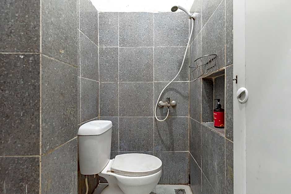 RedDoorz near UIN Sumatera Utara Medan