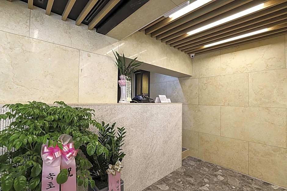 Jecheon The Wall Hotel