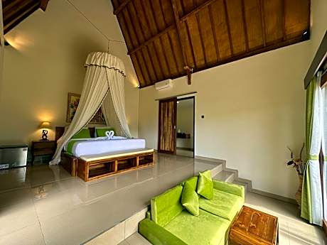 Suite with Garden View