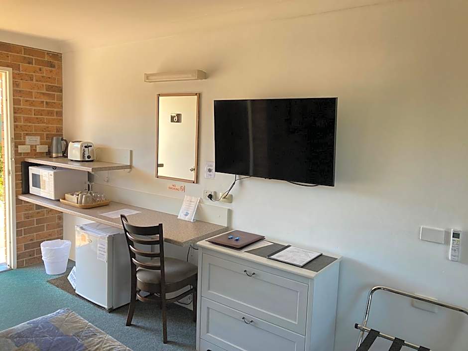 Golden Grain Motor Inn