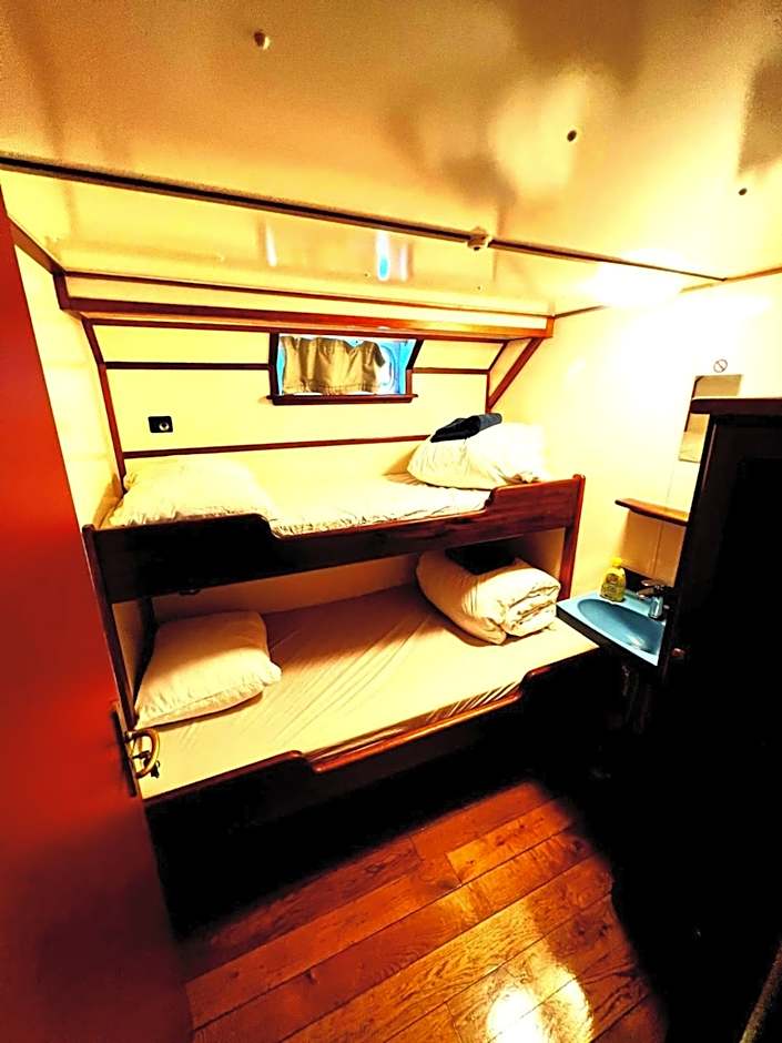 Amsterdam Hotelboat