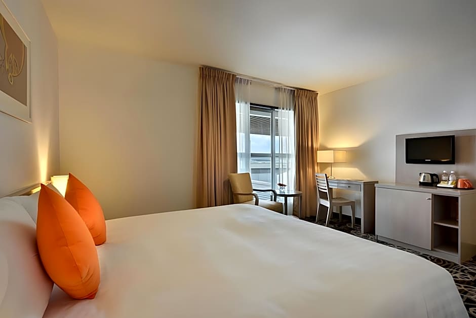 Sama-Sama Express KLIA Terminal 2 - Airside Transit Hotel