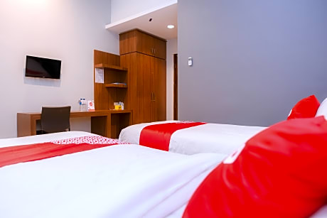 Indonesia Deluxe Twin