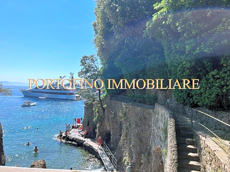 PORTOFINO SUITE VISTA MARE CON SPIAGGIA PRIVATA