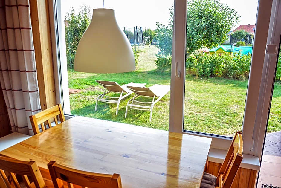 Domki Letniskowe Pod Orzechem Dziwnówek-Wrzosowo