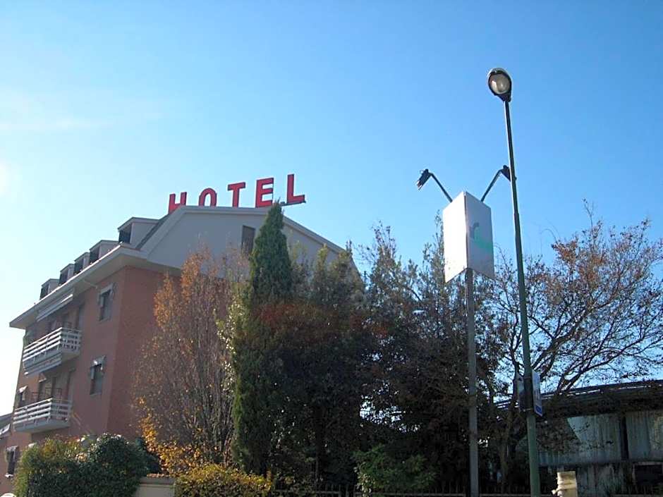 Hotel Eden