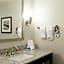 Holiday Inn and Suites East Peoria By IHG