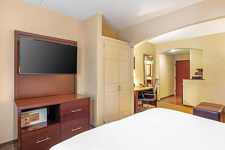 Comfort Suites State College near Penn State