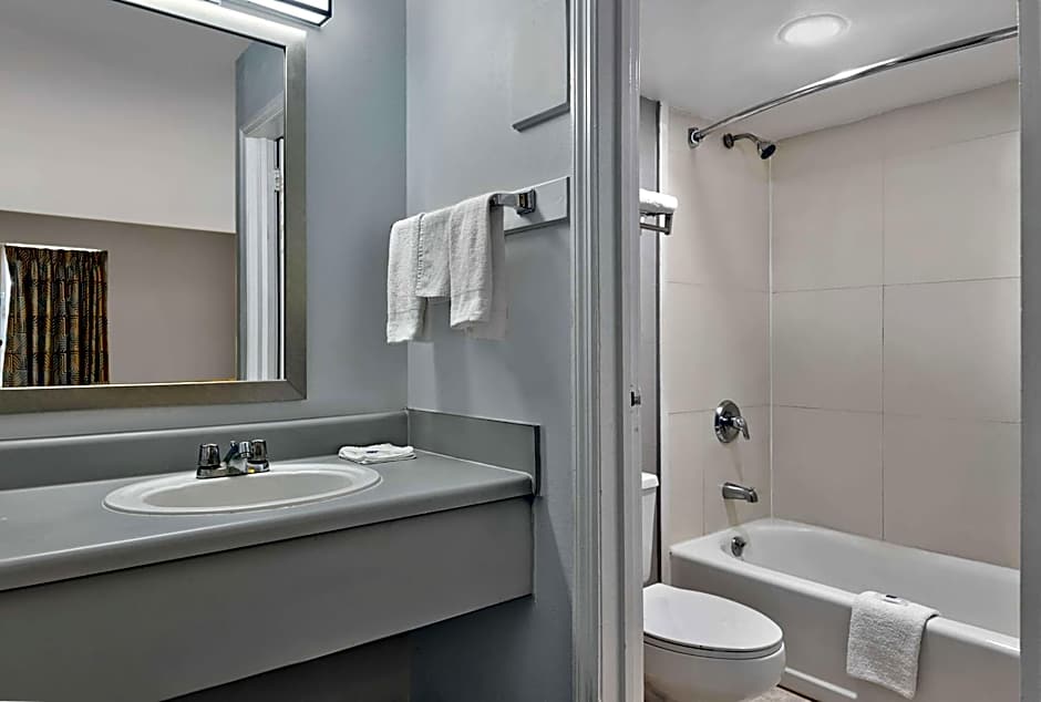 Motel 6 McDonough, GA