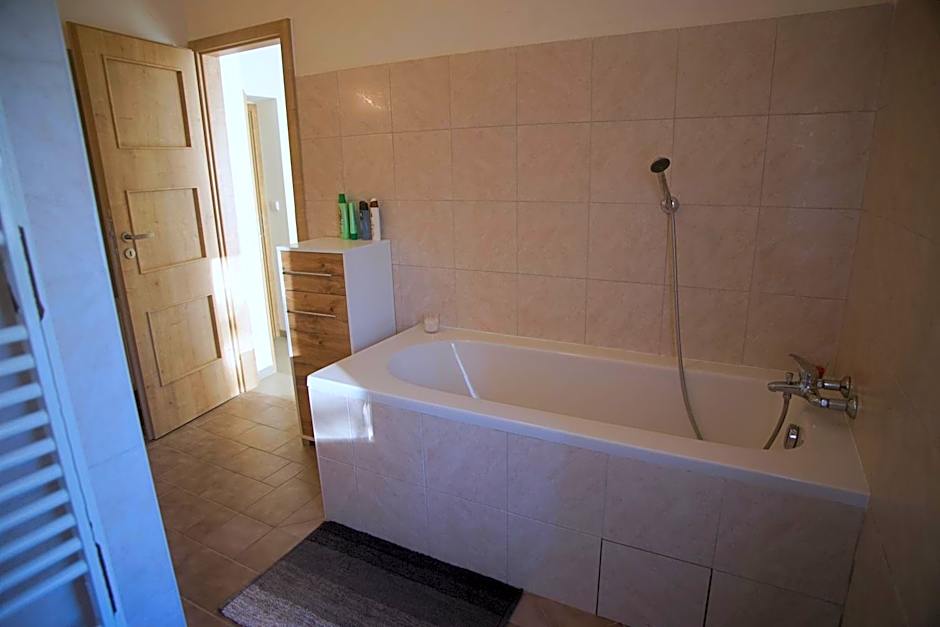 Apartmány Ve Mlejně