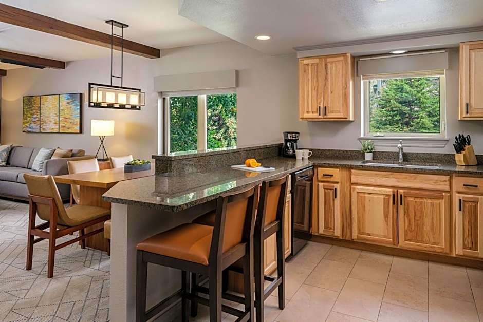 Sheraton Lakeside Terrace Villas at Mountain Vista, Avon, Vail Valley