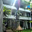 Big Tree Boutique Hotel