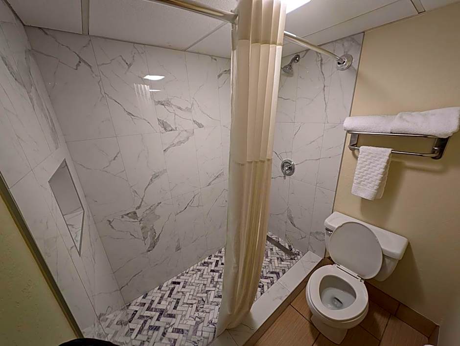 Best Western Windsor Suites