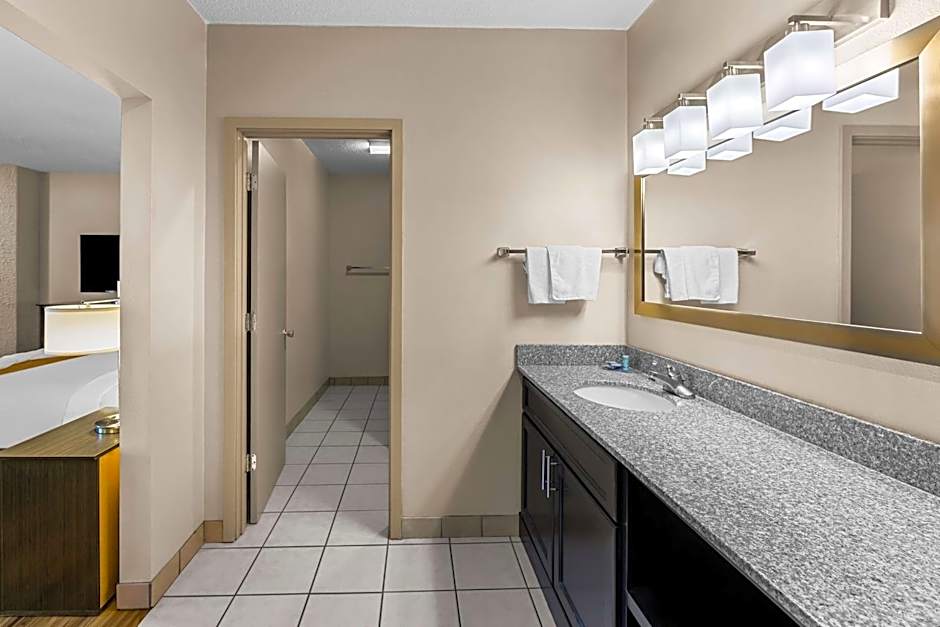 Best Western Toni Inn