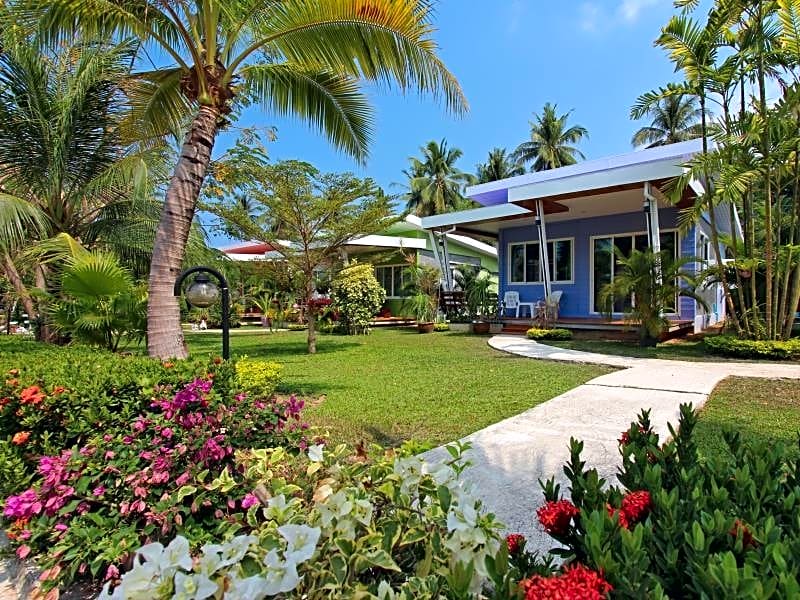 Maikhao Home Garden Bungalow