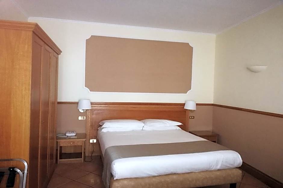 Hotel Leopardi