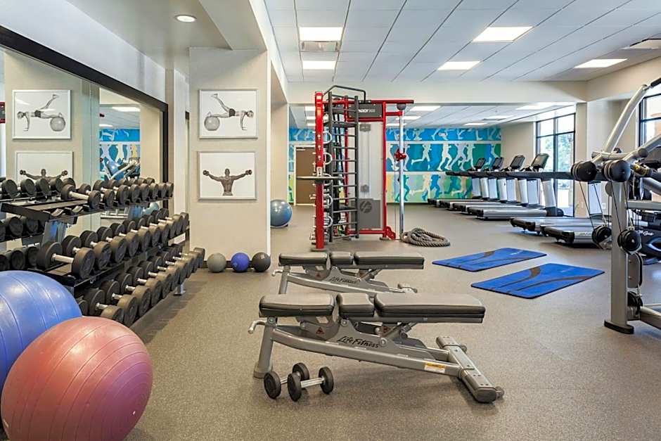 Fairfield Inn & Suites by Marriott Orlando Lake Buena Vista in the Marriott Village