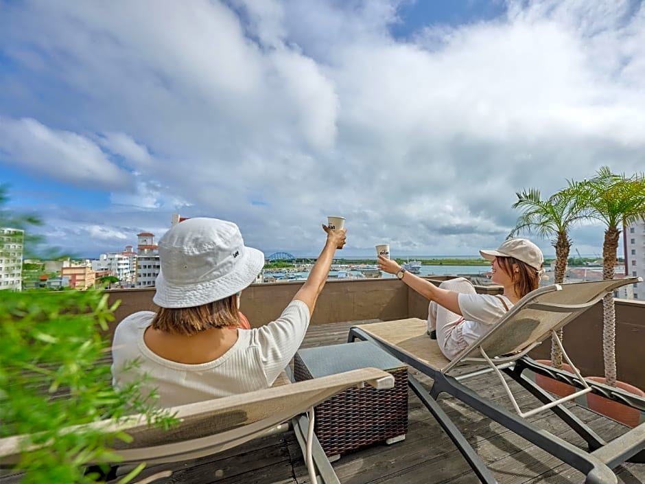 Ishigakijima Hotel Cucule