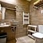 Hostal House