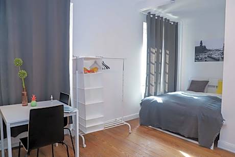 Quadruple Room with Shared Bathroom