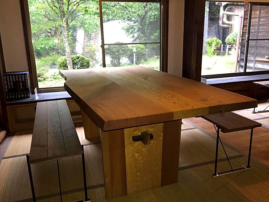 Takimi Onsen Inn that only accepts one group per day