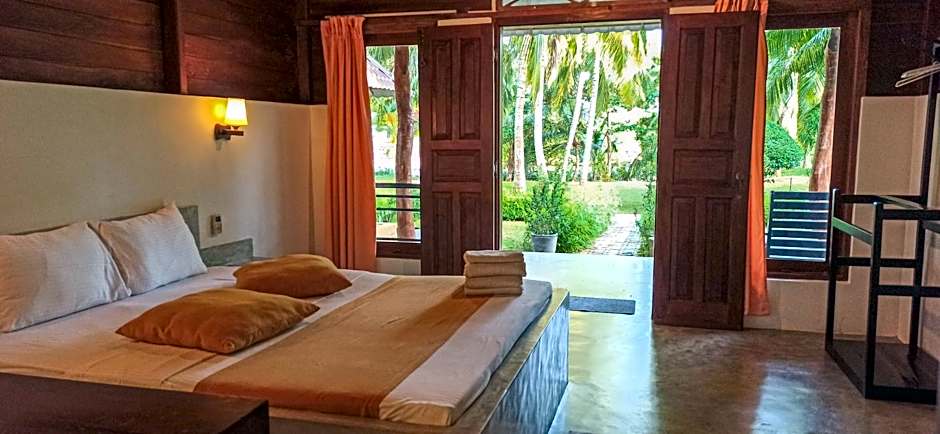 Photo 1 of 10 of Cabana