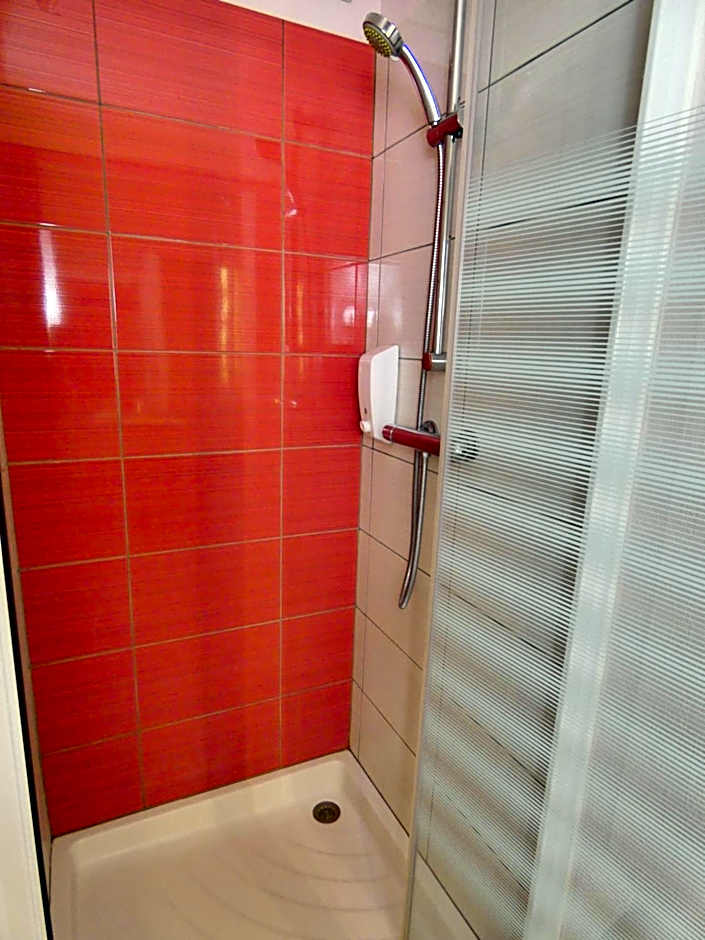 Hôtel Azur Saint Junien Cit'Hotel