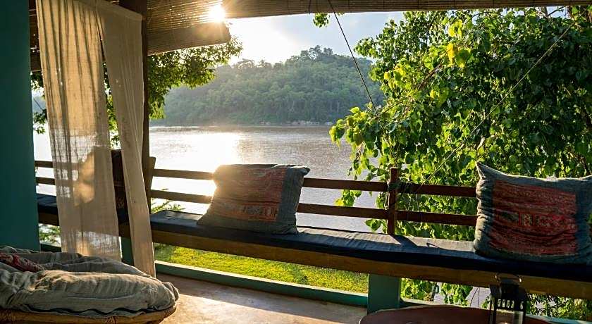 Ock Pop Tok Mekong Villa