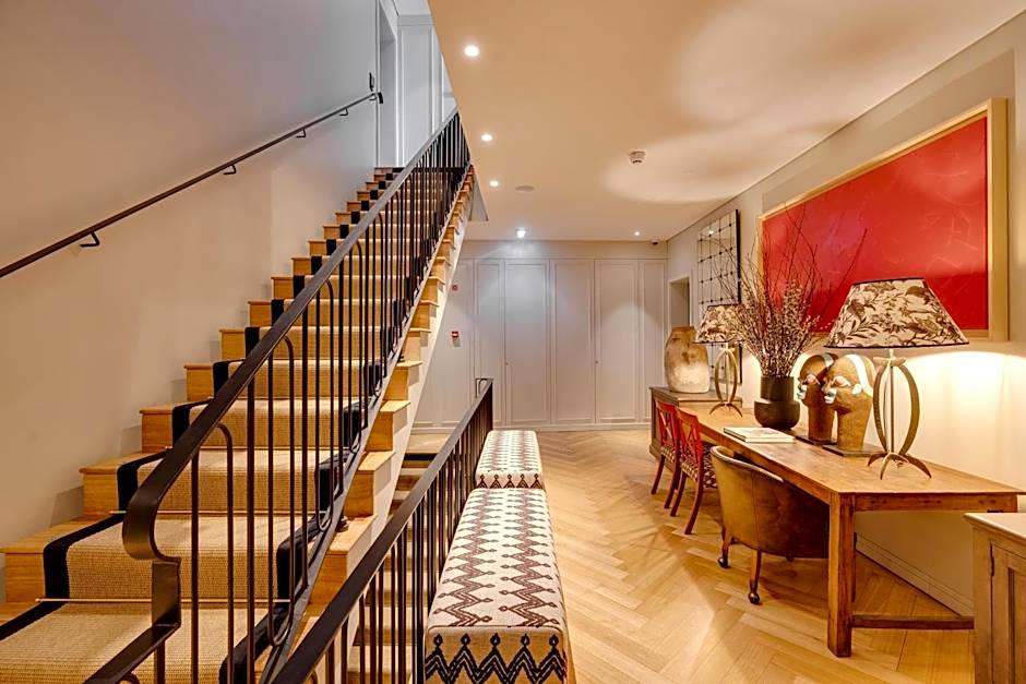 Portie Deluxe Suites by DA'HOME