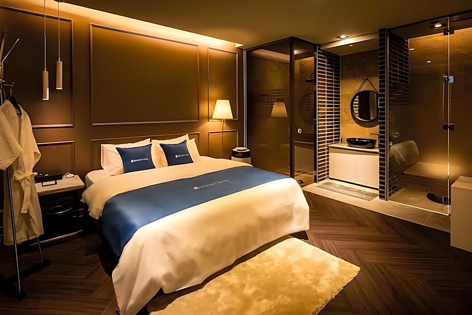 Chuncheon Hotel Bentley