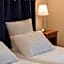 BRIT HOTEL Le Lion d'Or CHINON