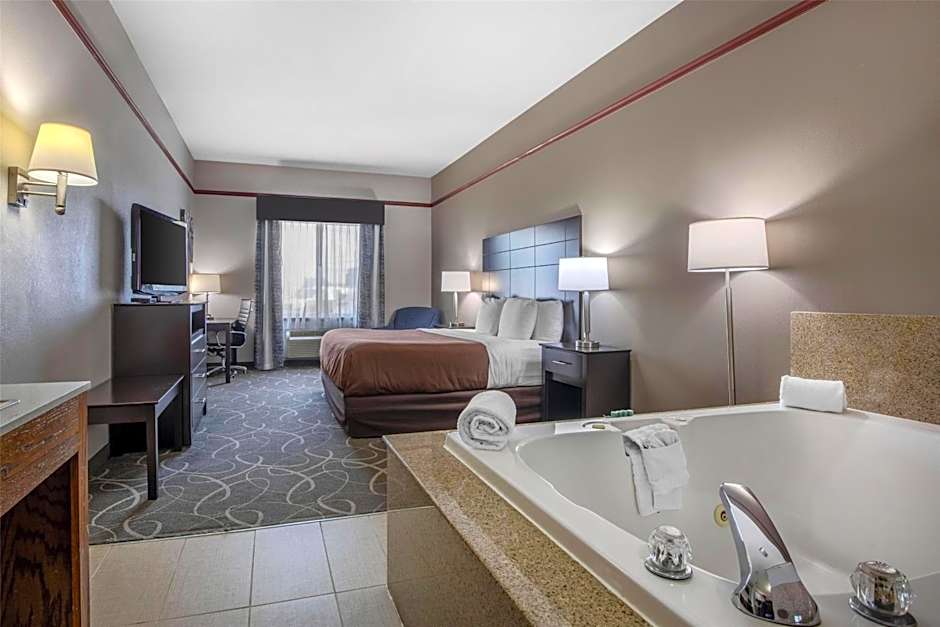 Best Western Limestone Inn & Suites