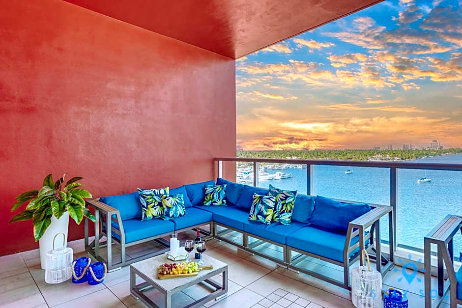 New Studio - Hollywood Beach Bliss for 2