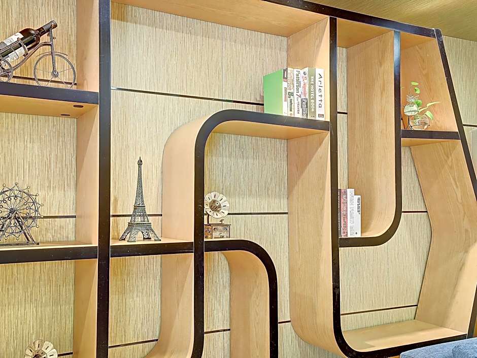 Chonpines Hotel·Jining Railway Station Wanda Plaza