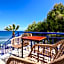 Niko's Beach Suites Νο2