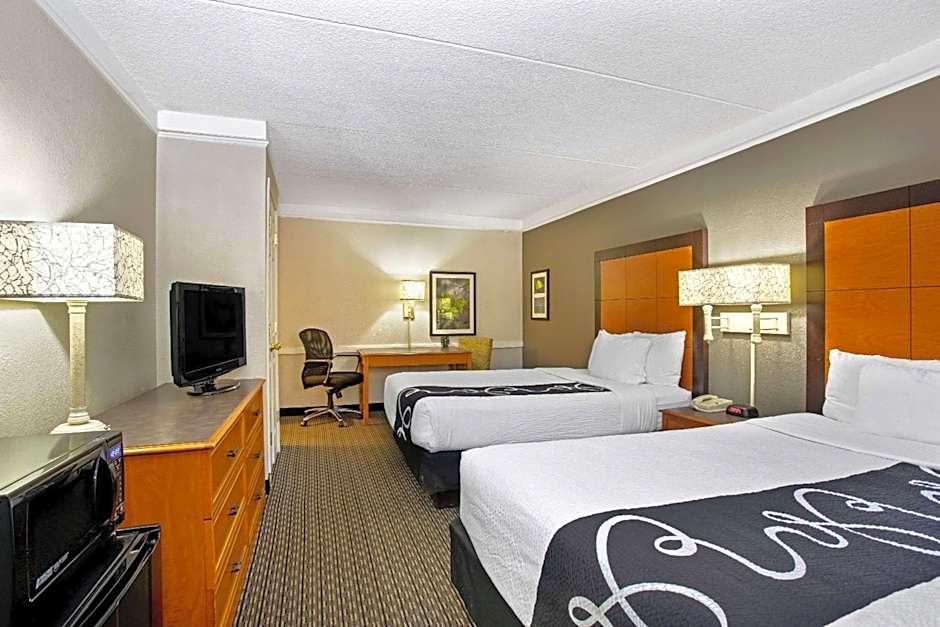 La Quinta Inn & Suites by Wyndham Denver  Golden