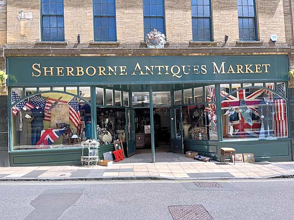 Priors Oak - A Cosy Studio with Countryside Views in Dorset