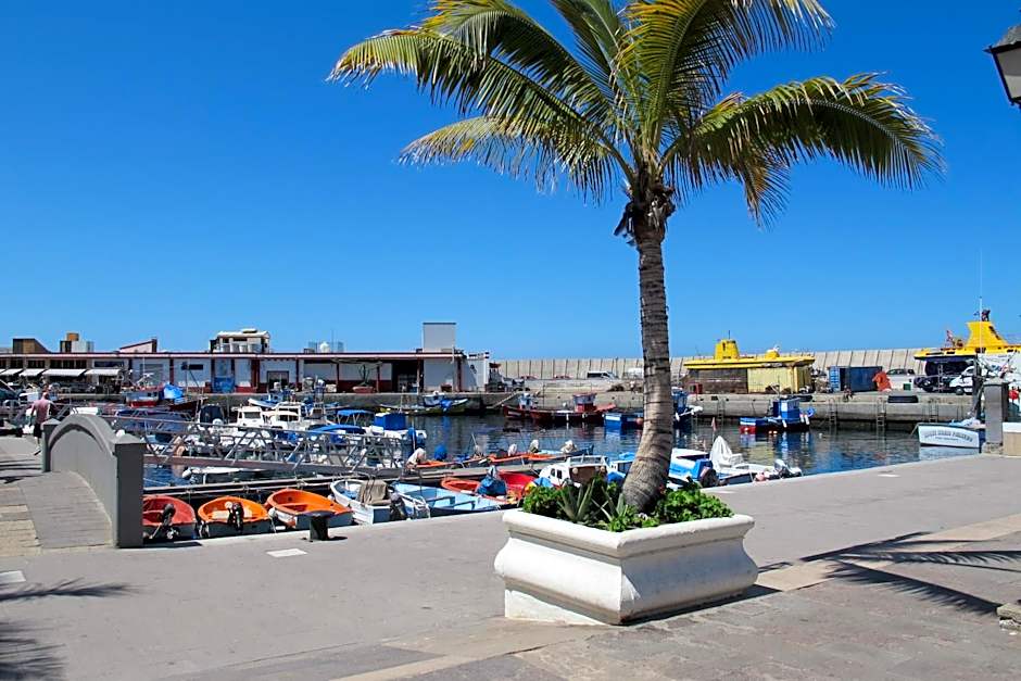 Playa Mogan Golden Beach 1 by El Sirocco