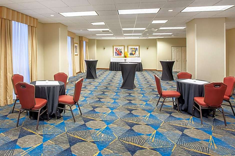 Crowne Plaza Hotel Springfield By IHG