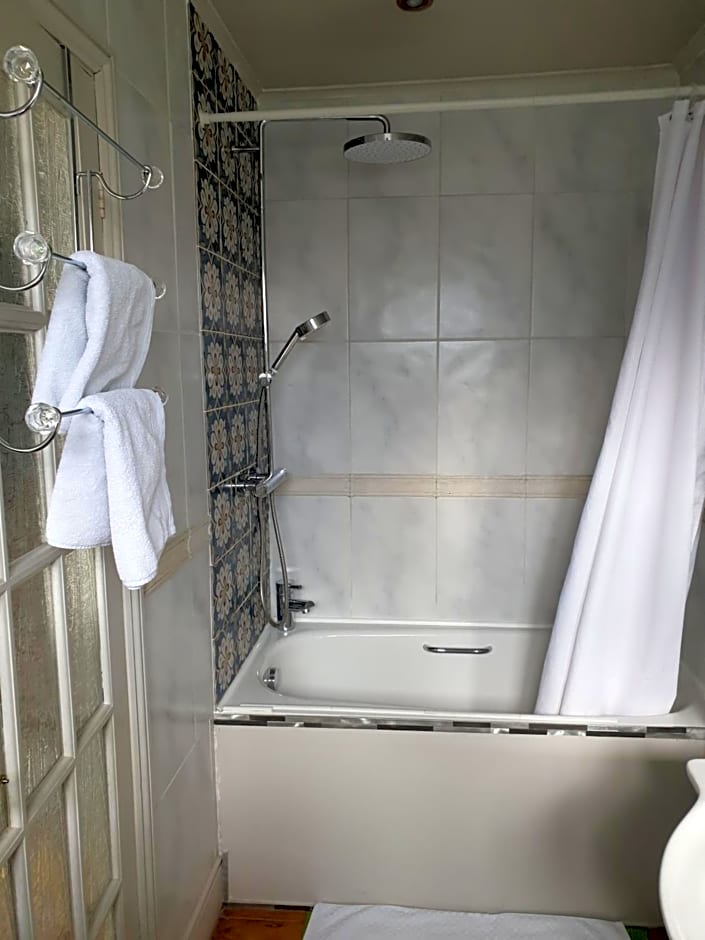 Harry's bed and breakfast