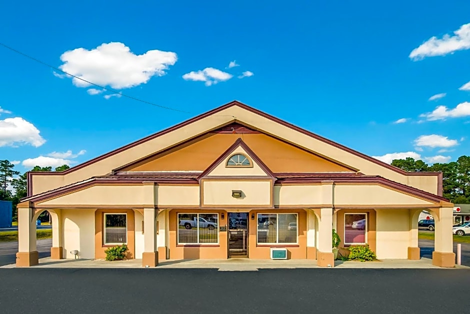 Red Roof Inn Santee