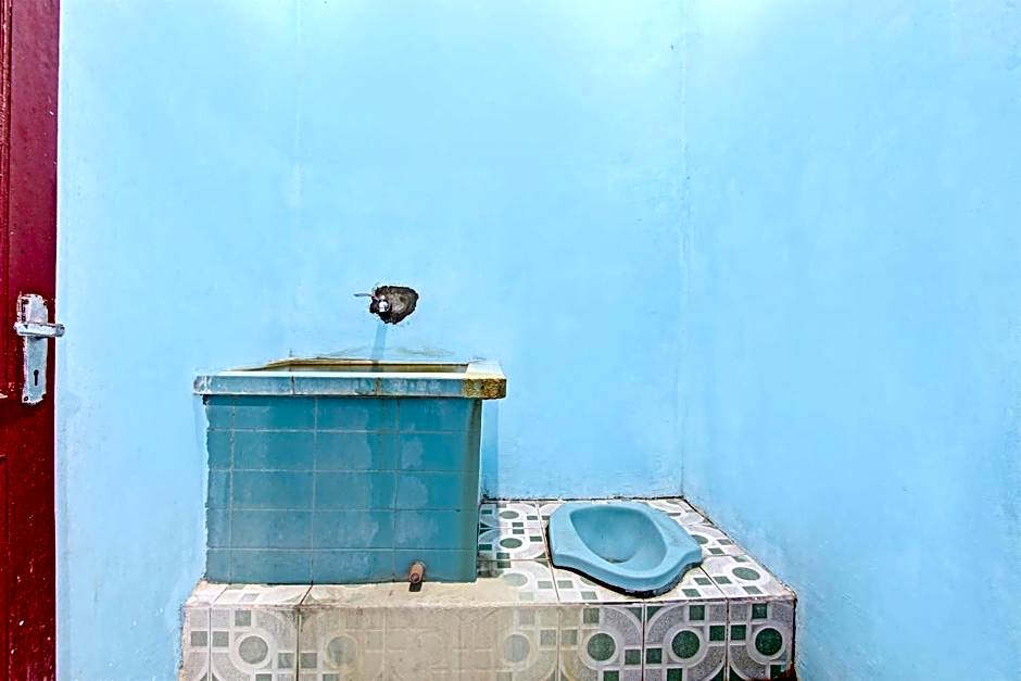 SPOT ON 92873 Losmen Parikesit