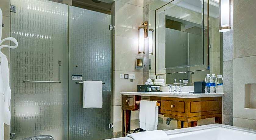 Sheraton Grand Wuhan Hankou Hotel