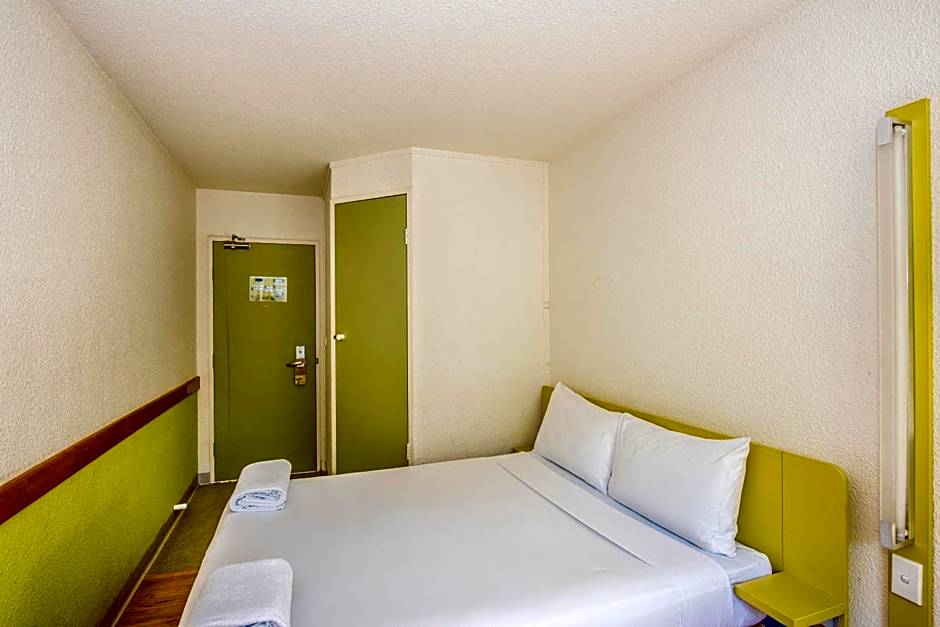 ibis Budget Canberra